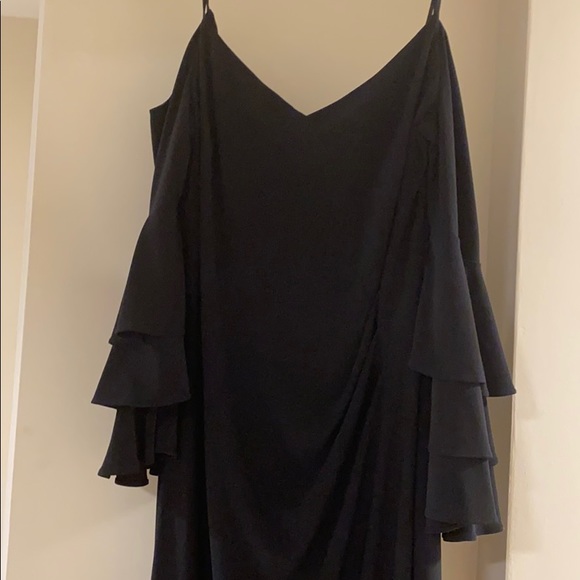 Dress - Picture 3 of 6